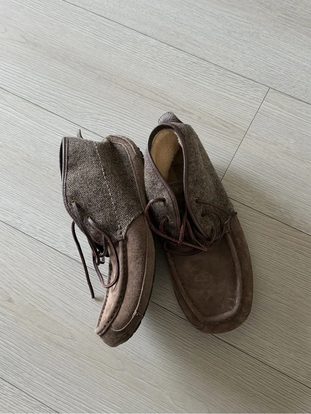 Men's Brown Suede and Tweed Casual Lace-Up Shoes Uggs US11
